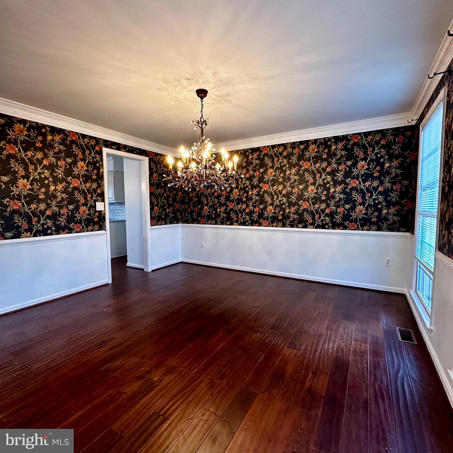 KINGSWOOD - Residential Lease