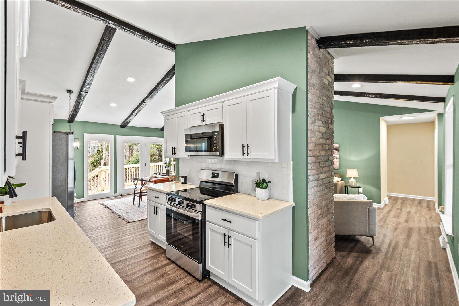 LAKE OF THE WOODS - Residential