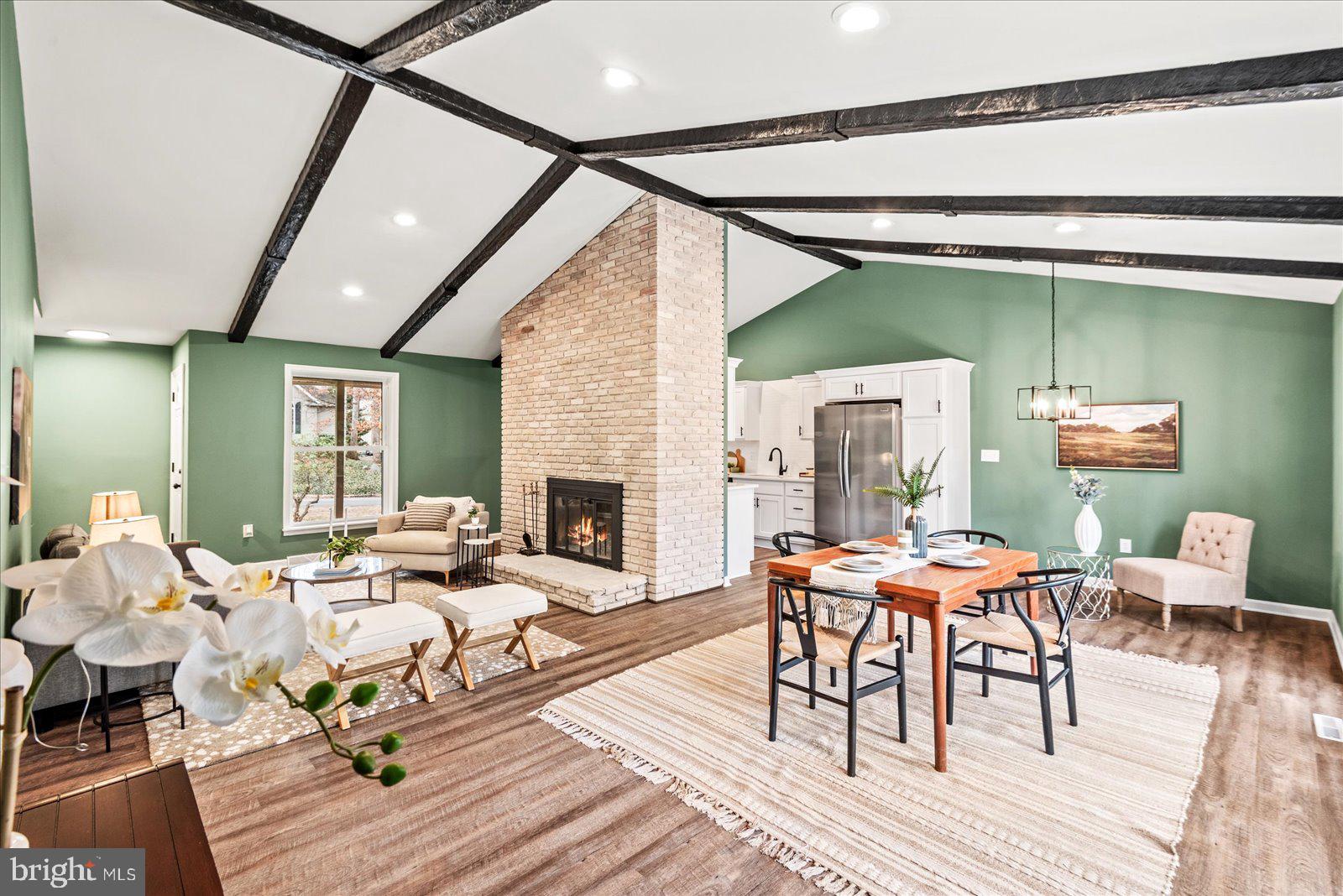 LAKE OF THE WOODS - Residential