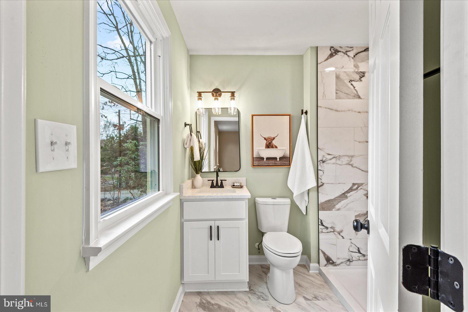 LAKE OF THE WOODS - Residential