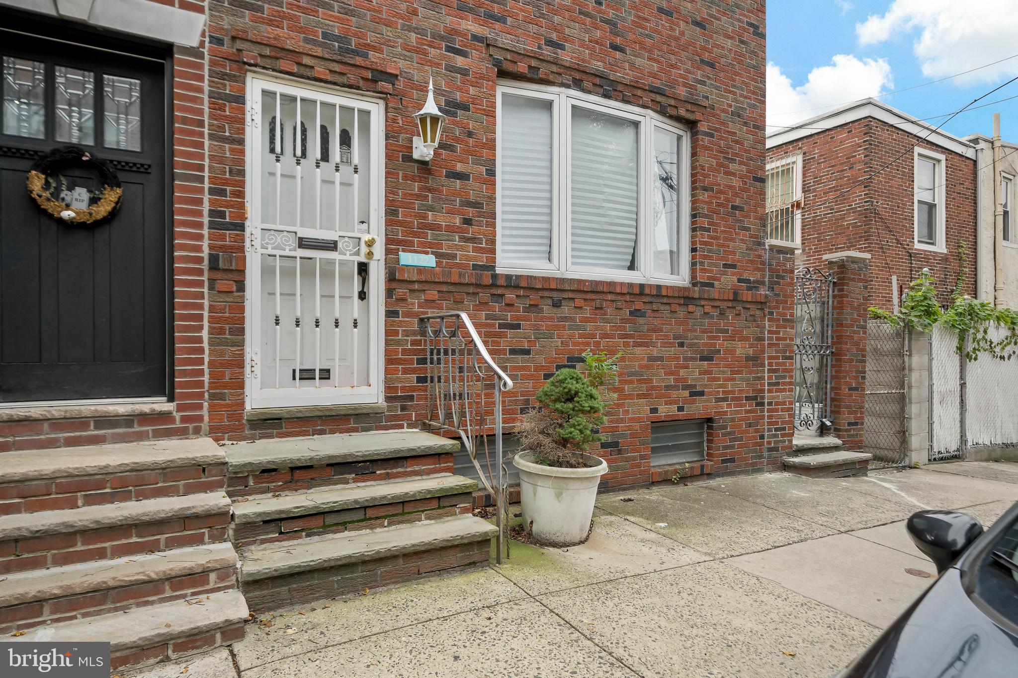 PASSYUNK SQUARE - Residential Lease