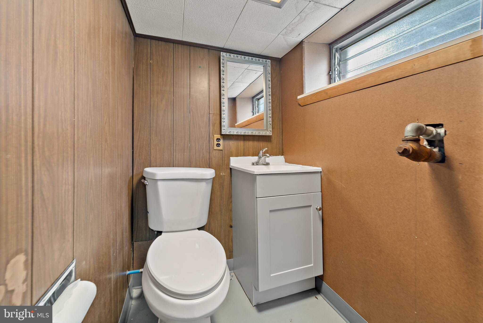 PASSYUNK SQUARE - Residential Lease