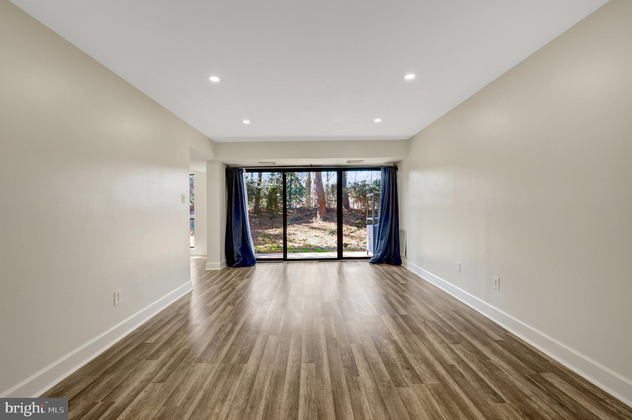 SOUTHGATE - Residential