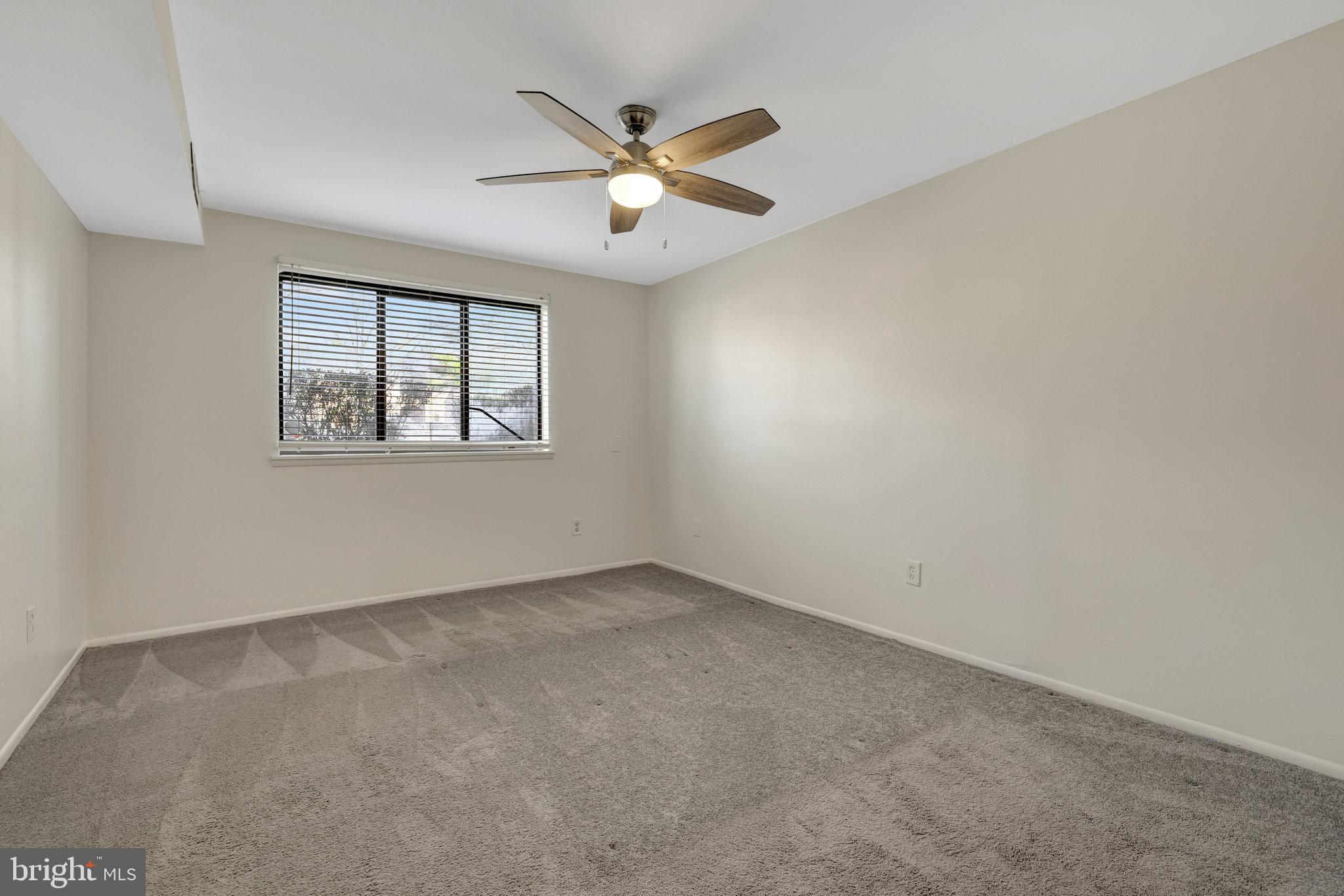 SOUTHGATE - Residential