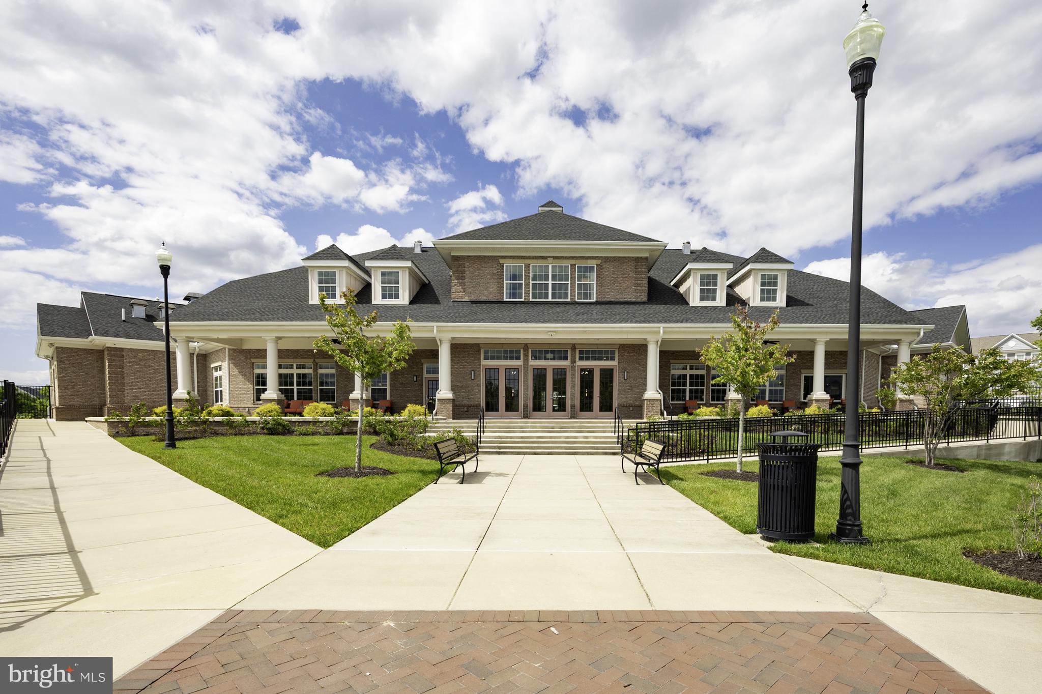 PARKSIDE - Residential