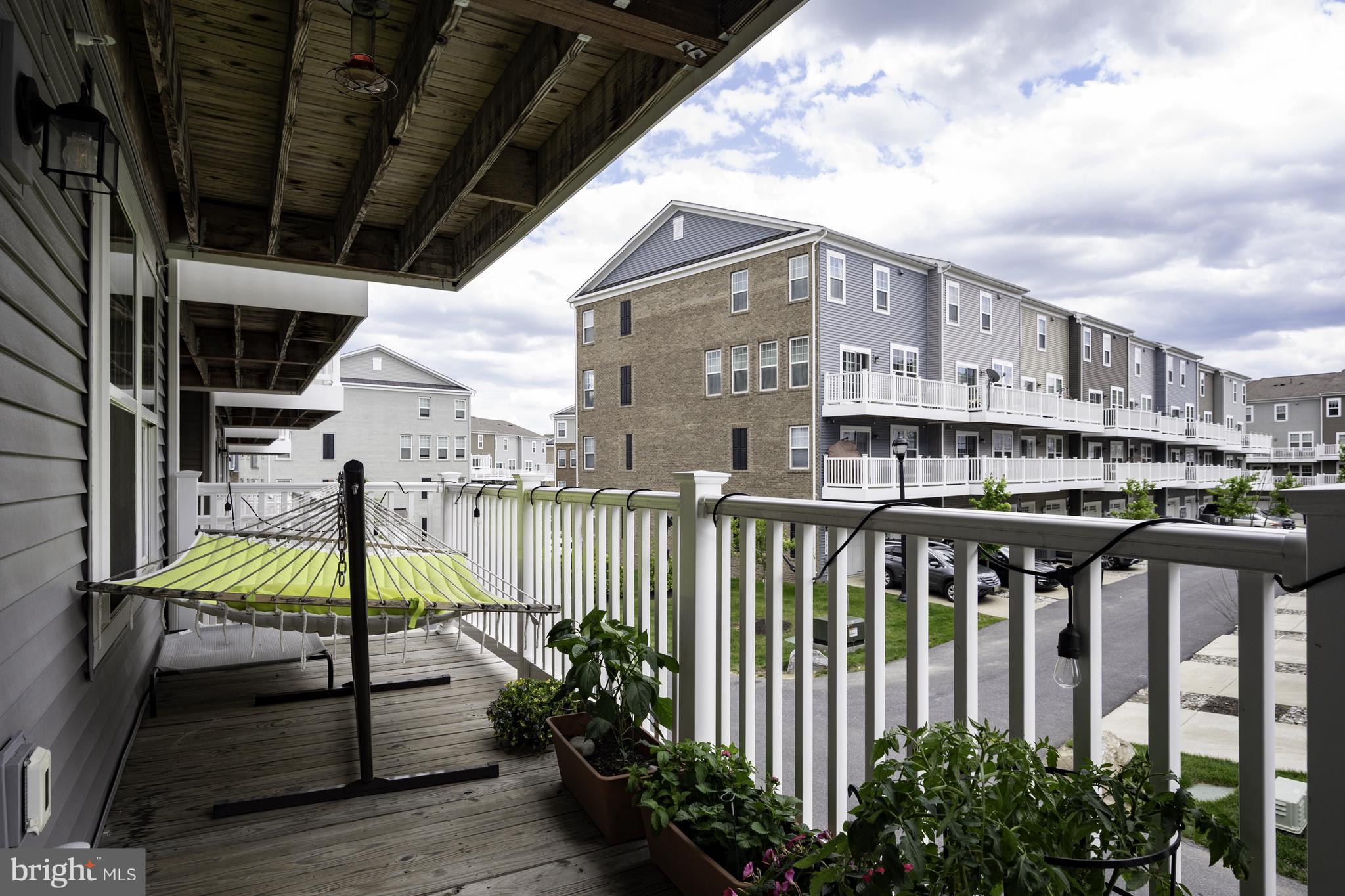 PARKSIDE - Residential