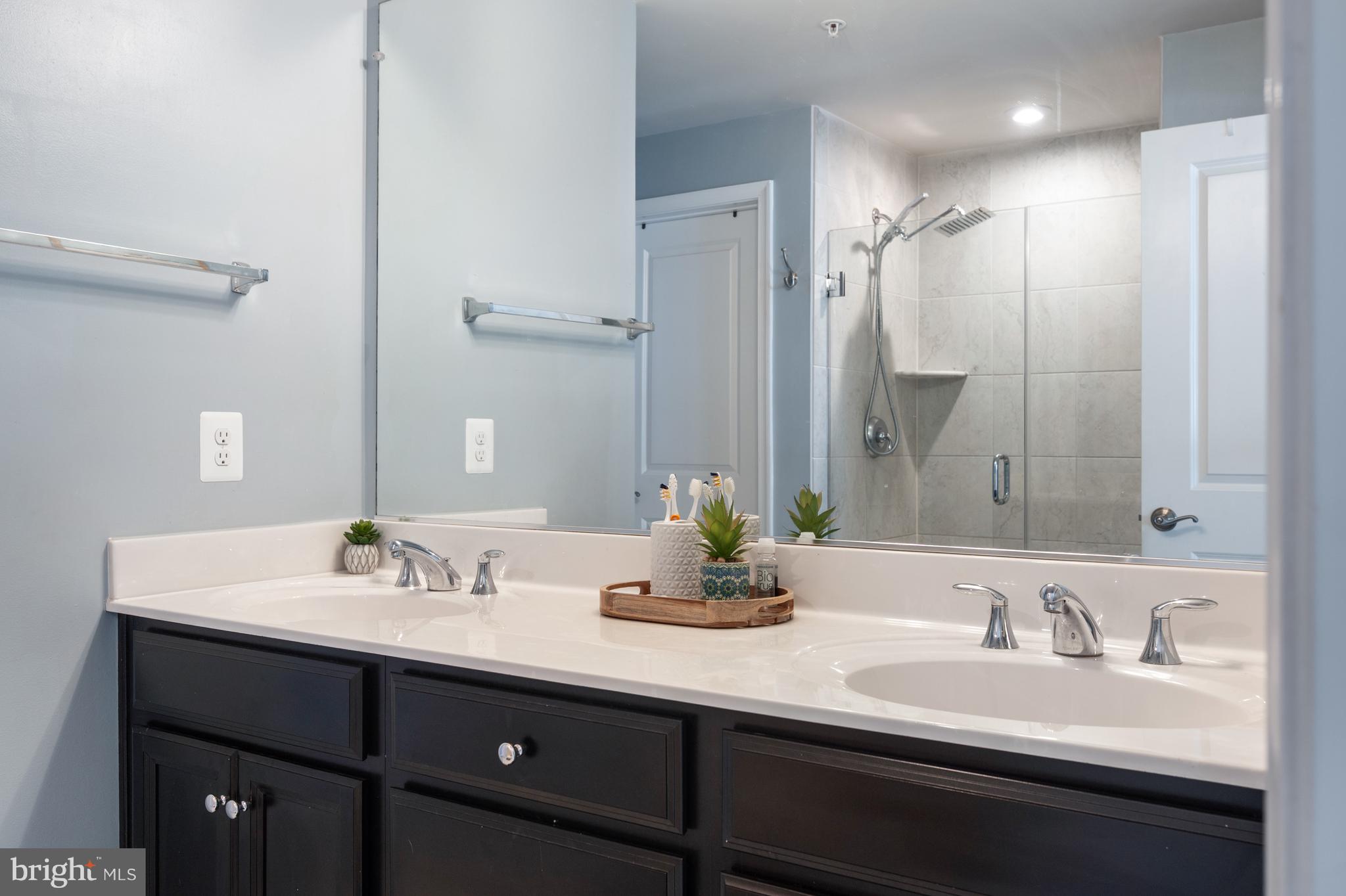 PARKSIDE - Residential