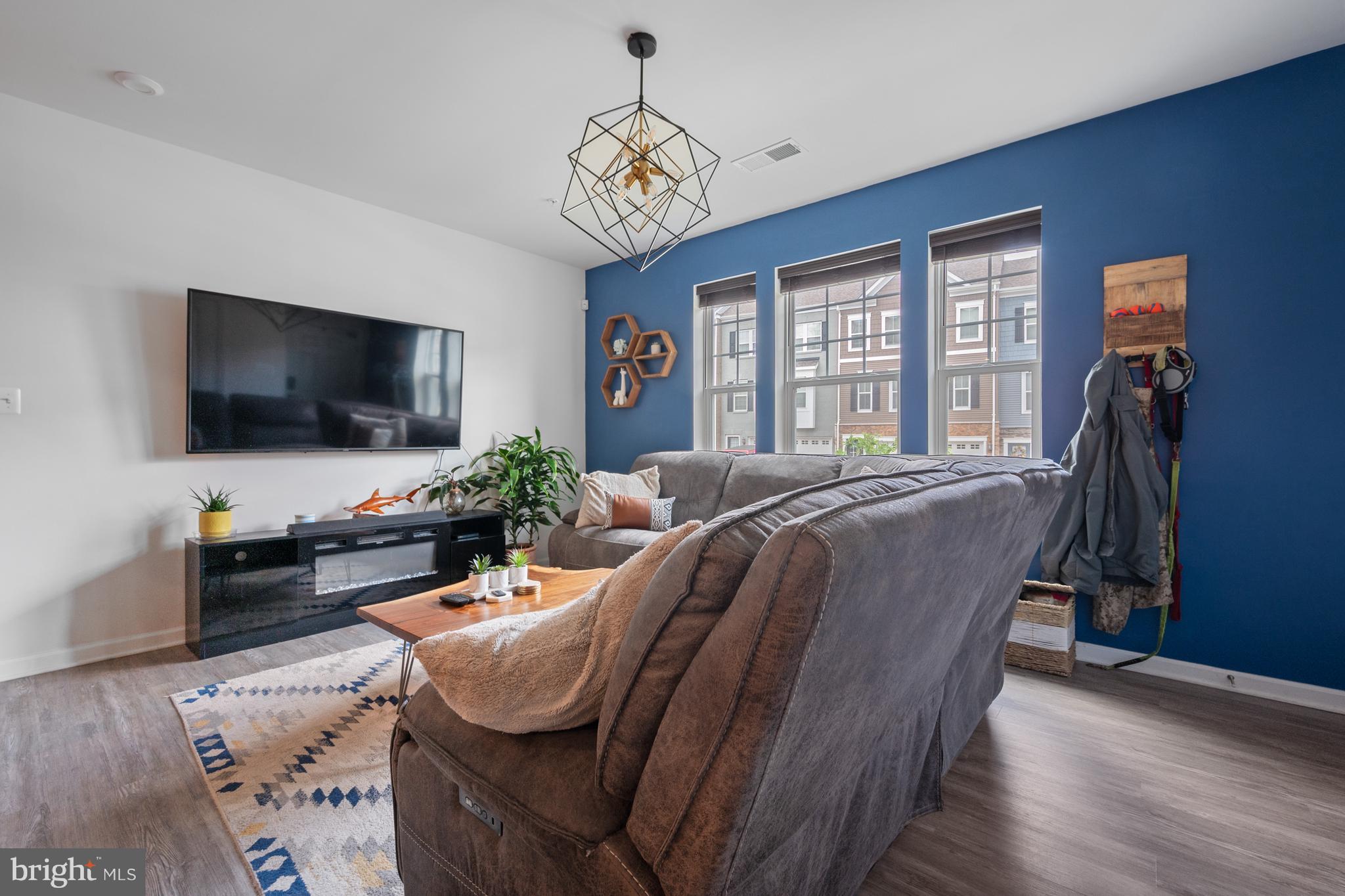 PARKSIDE - Residential