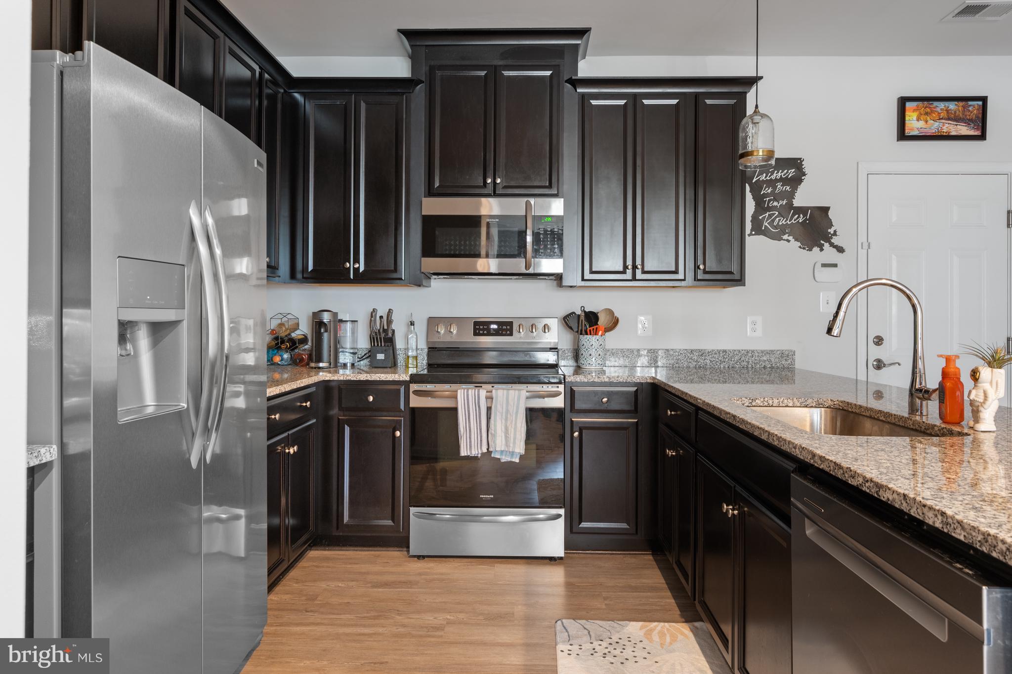 PARKSIDE - Residential