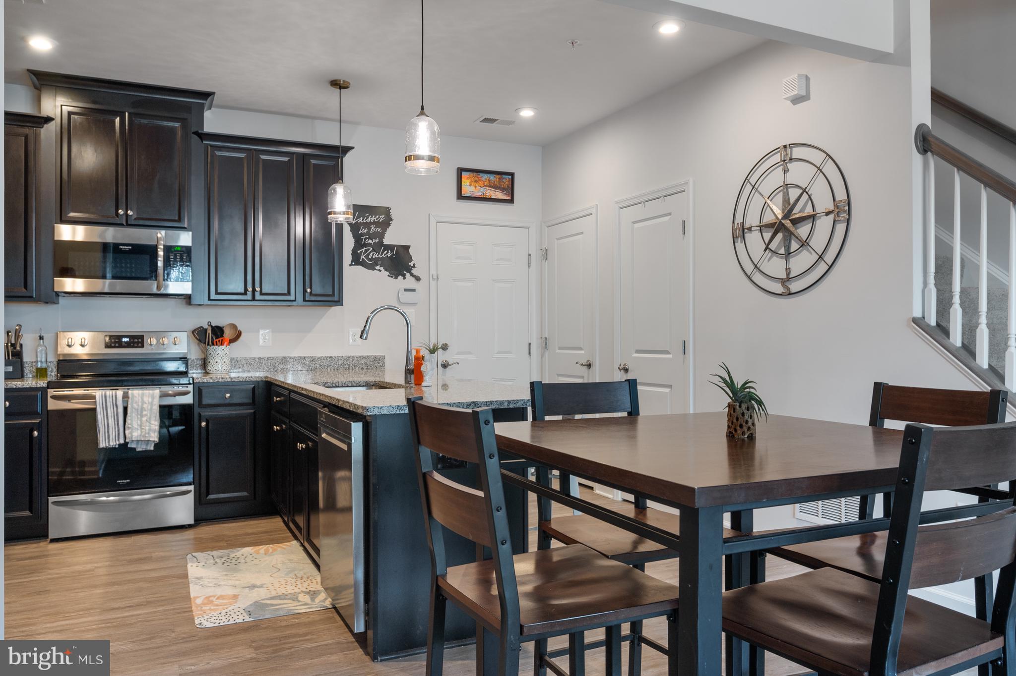 PARKSIDE - Residential