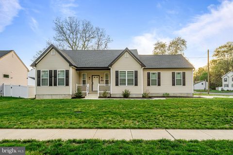 Photo of 1401 Walnut Street, GLASSBORO, NJ 08028 (MLS # NJGL2069332)