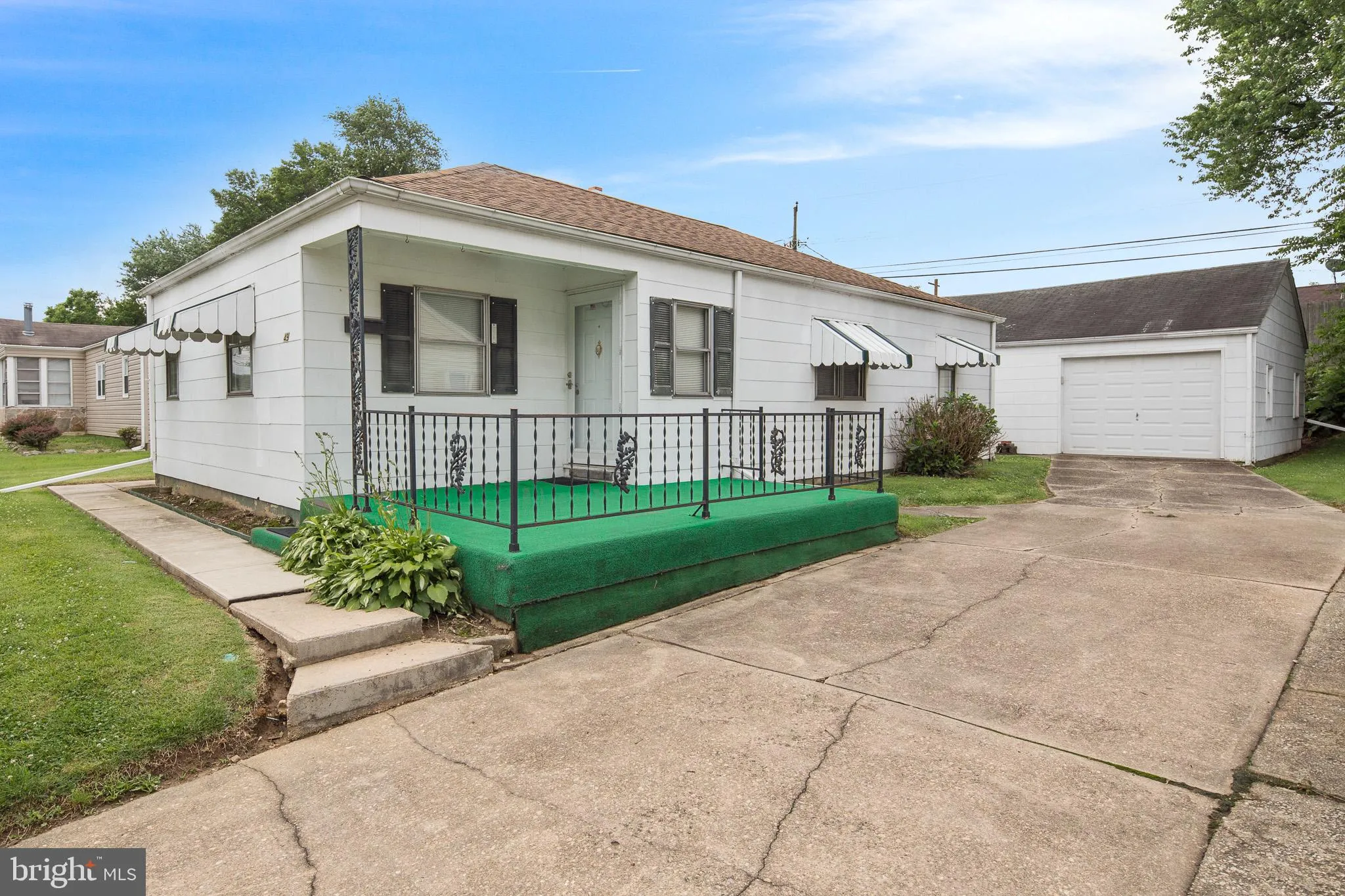 49 Robinson Drive, New  Castle, DE 19720