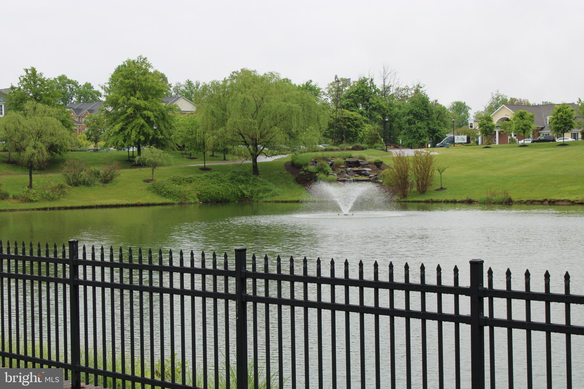 OAK CREEK CLUB - Residential