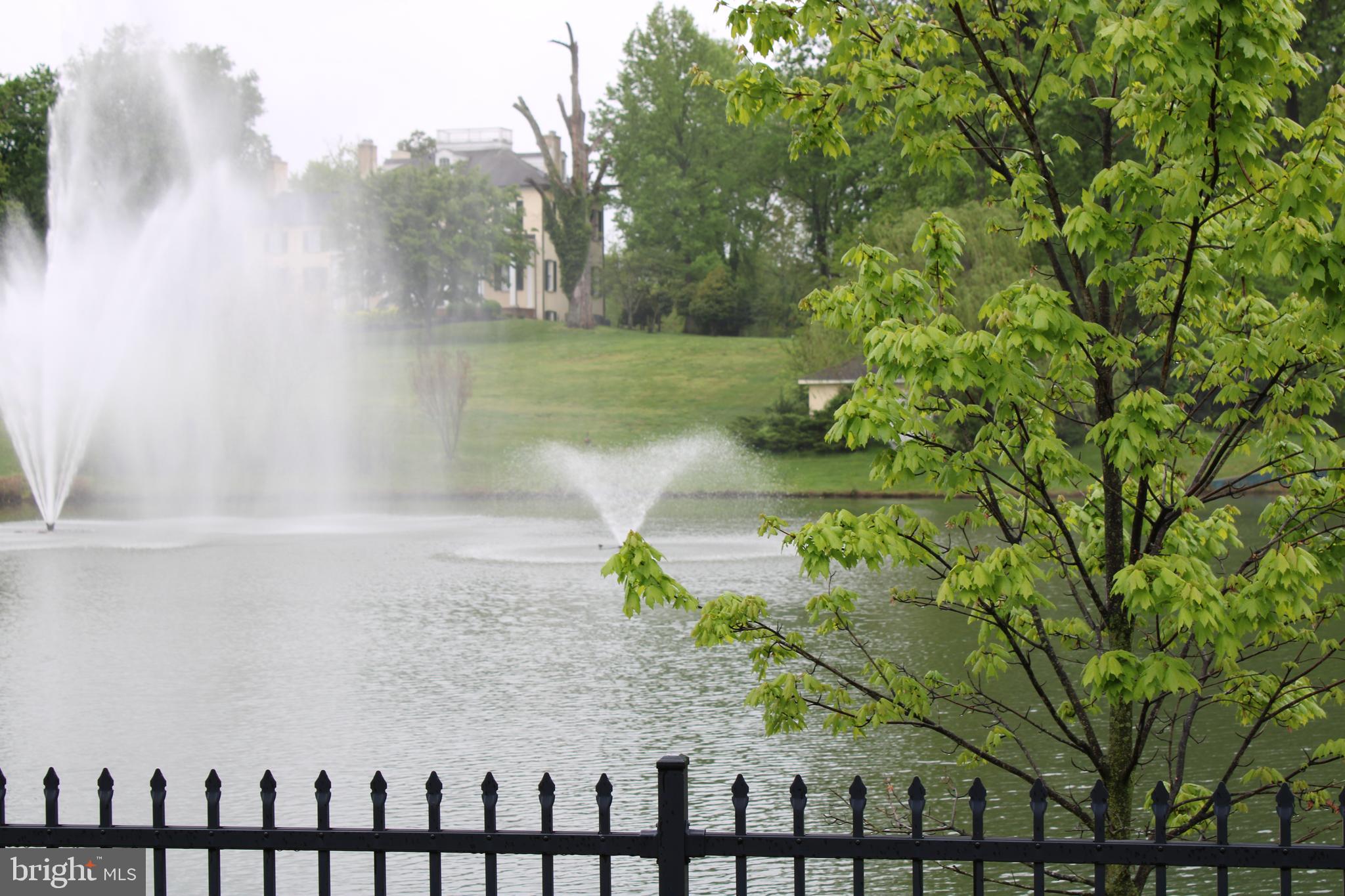 OAK CREEK CLUB - Residential