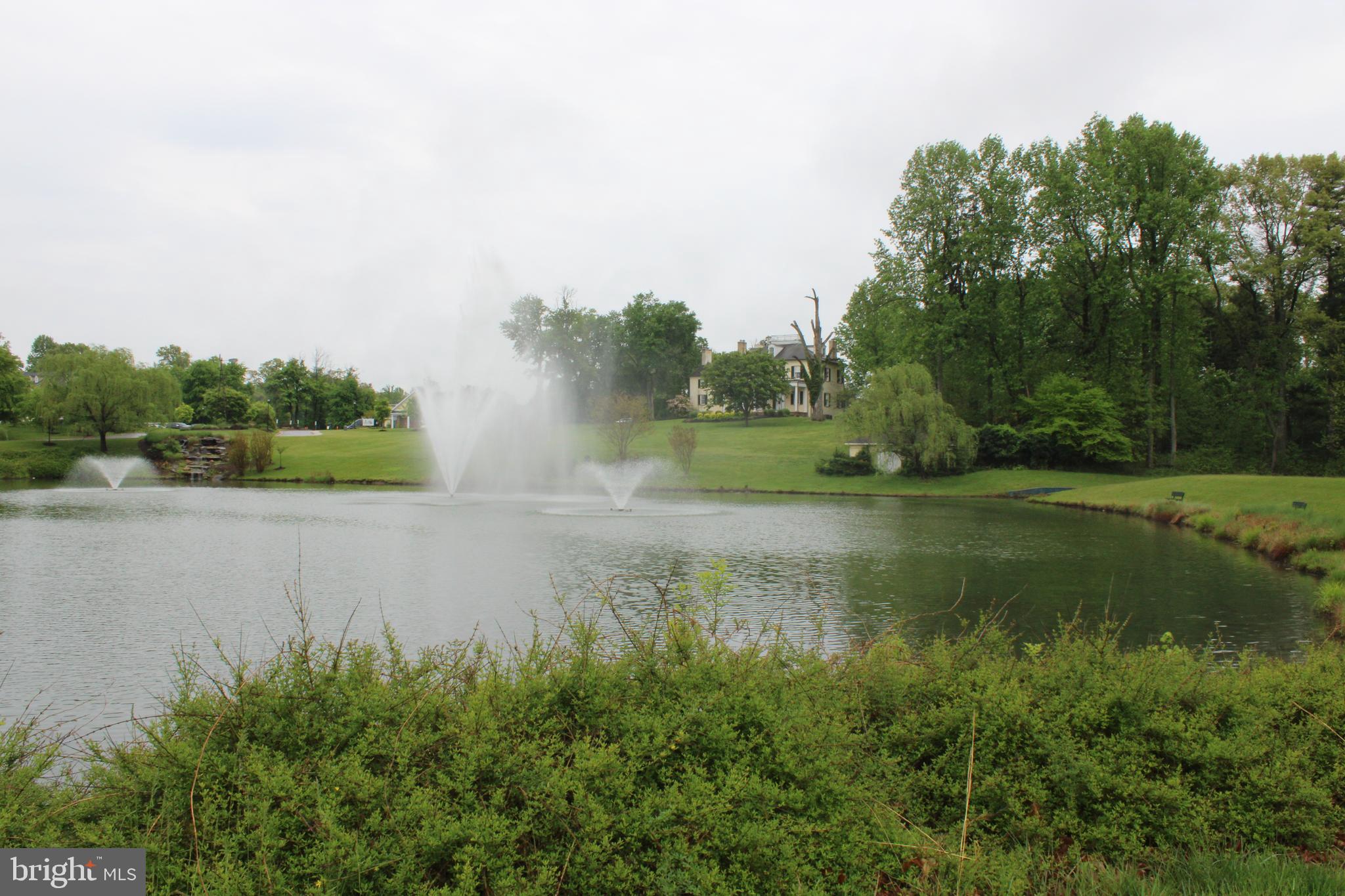 OAK CREEK CLUB - Residential
