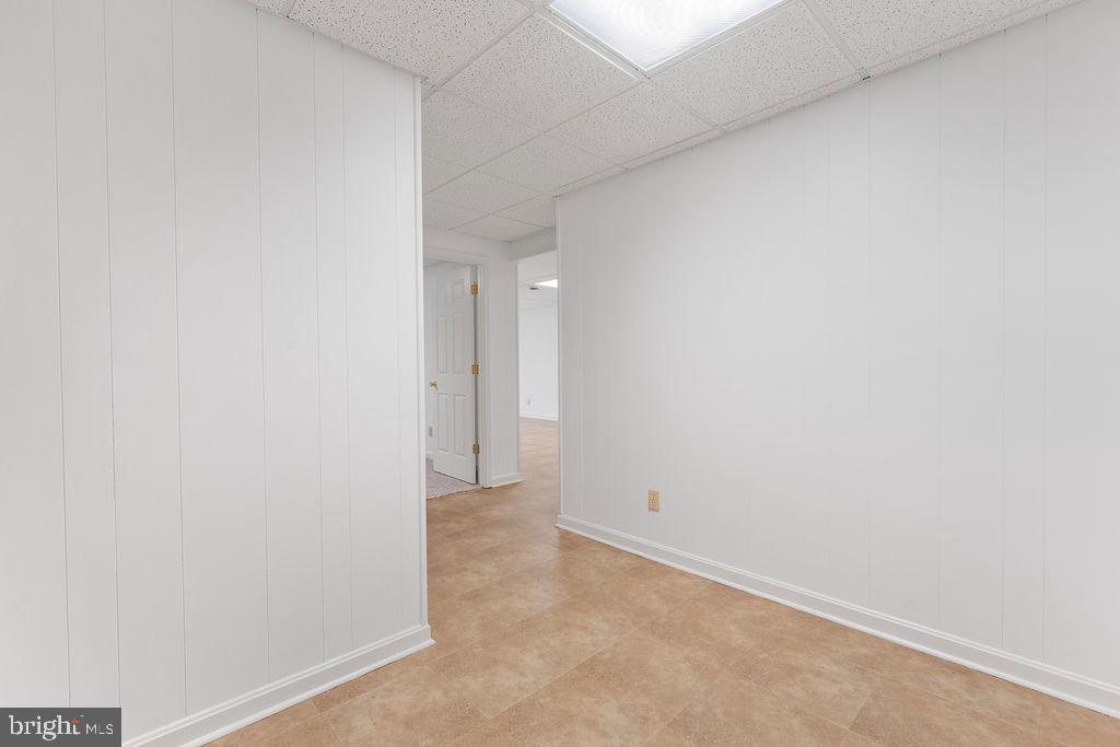 KENDALLWOOD ESTATES - Residential