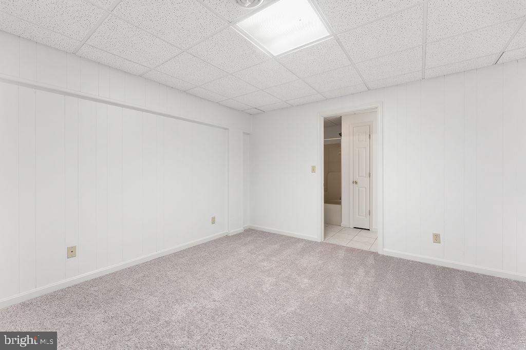 KENDALLWOOD ESTATES - Residential