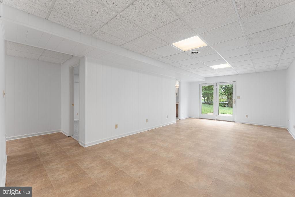 KENDALLWOOD ESTATES - Residential