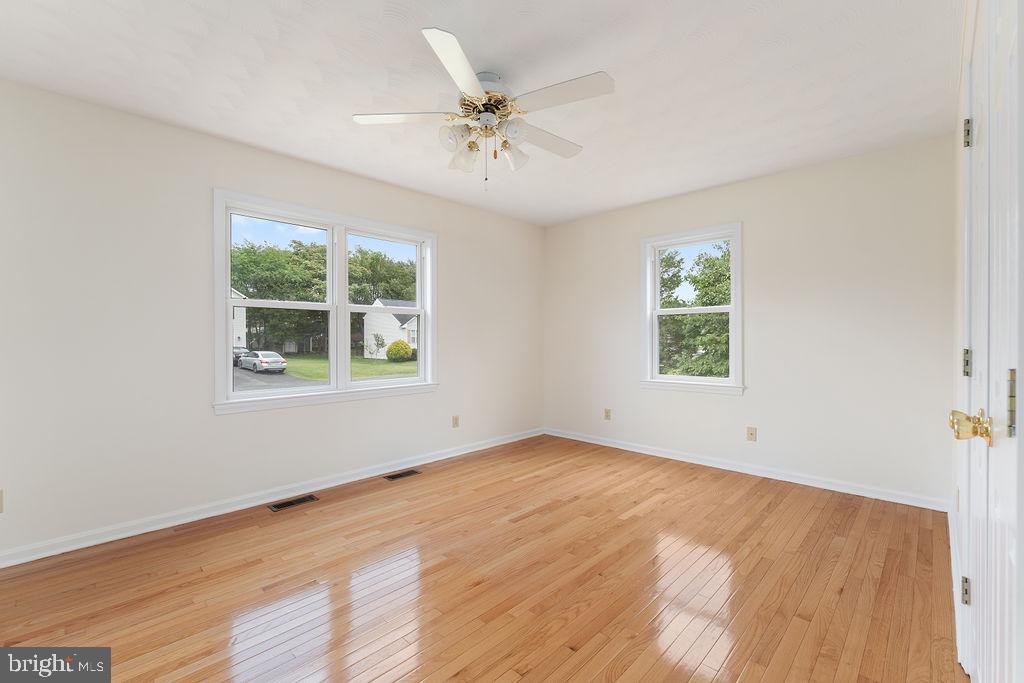 KENDALLWOOD ESTATES - Residential