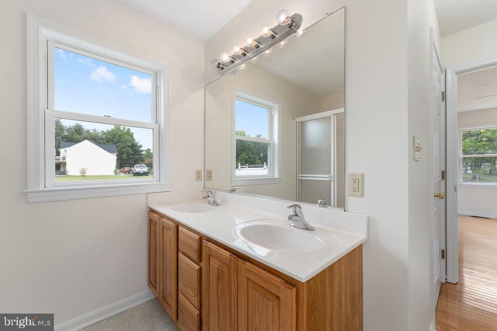 KENDALLWOOD ESTATES - Residential