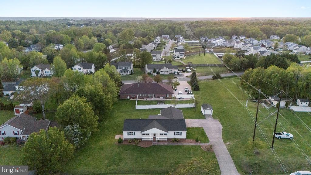 KENDALLWOOD ESTATES - Residential