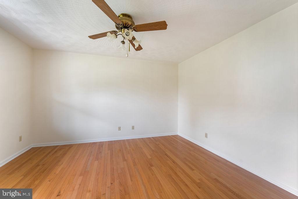 KENDALLWOOD ESTATES - Residential