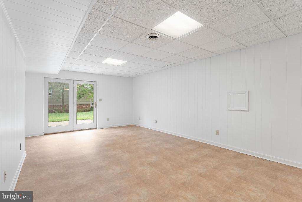 KENDALLWOOD ESTATES - Residential