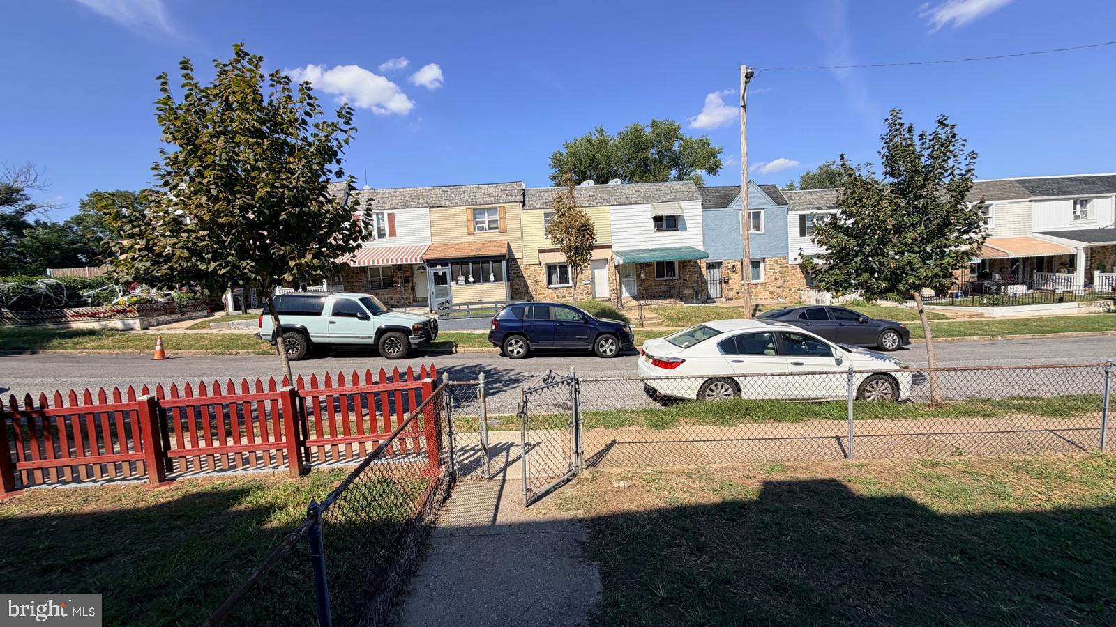 713 E PONTIAC AVENUE