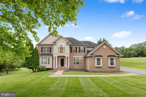 5204 MUIRFIELD DRIVE IJAMSVILLE MD 21754