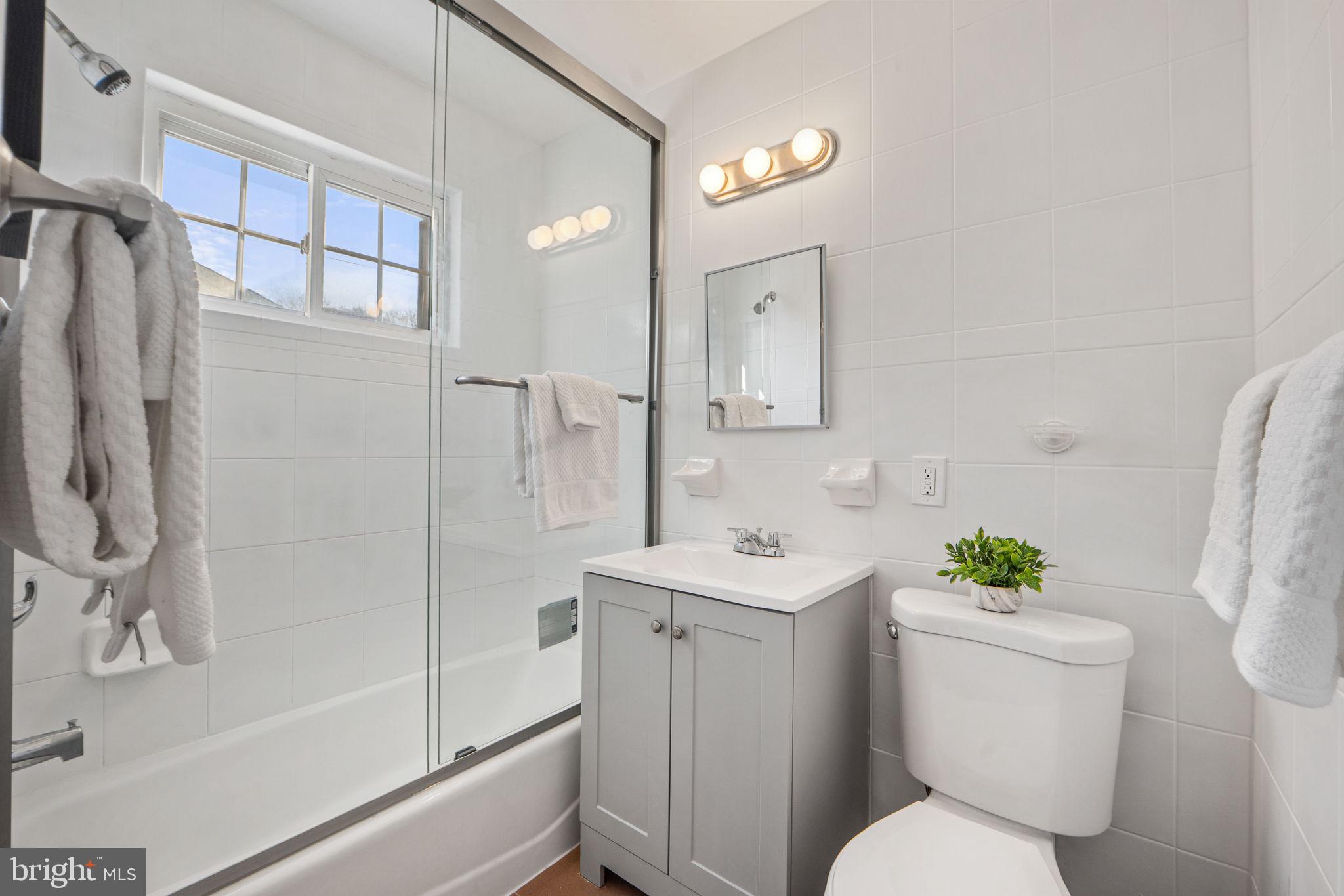 NORTHMONT - Residential