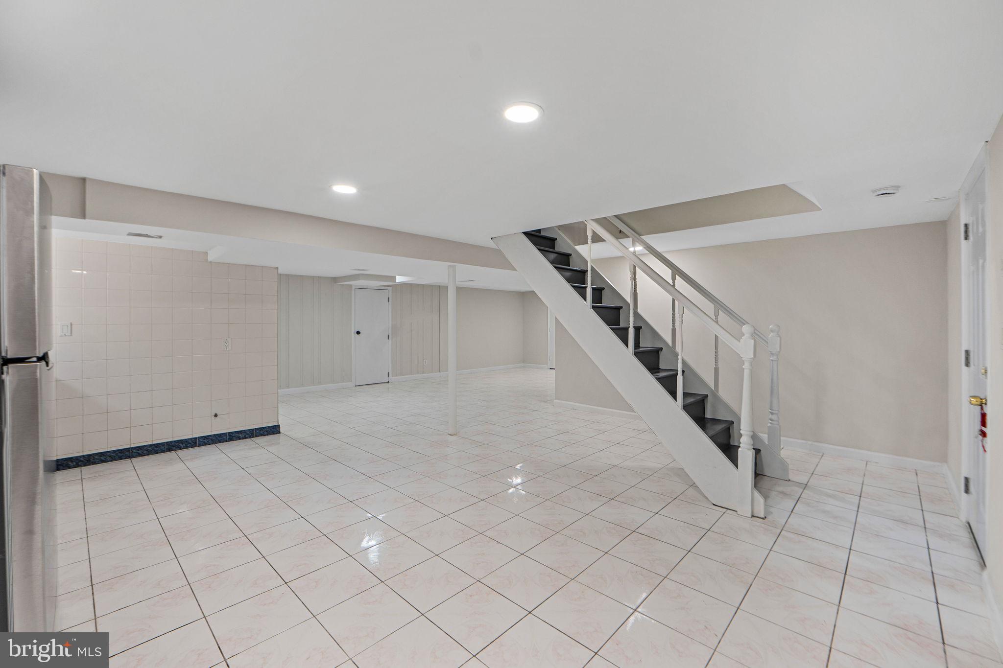 NORTHMONT - Residential