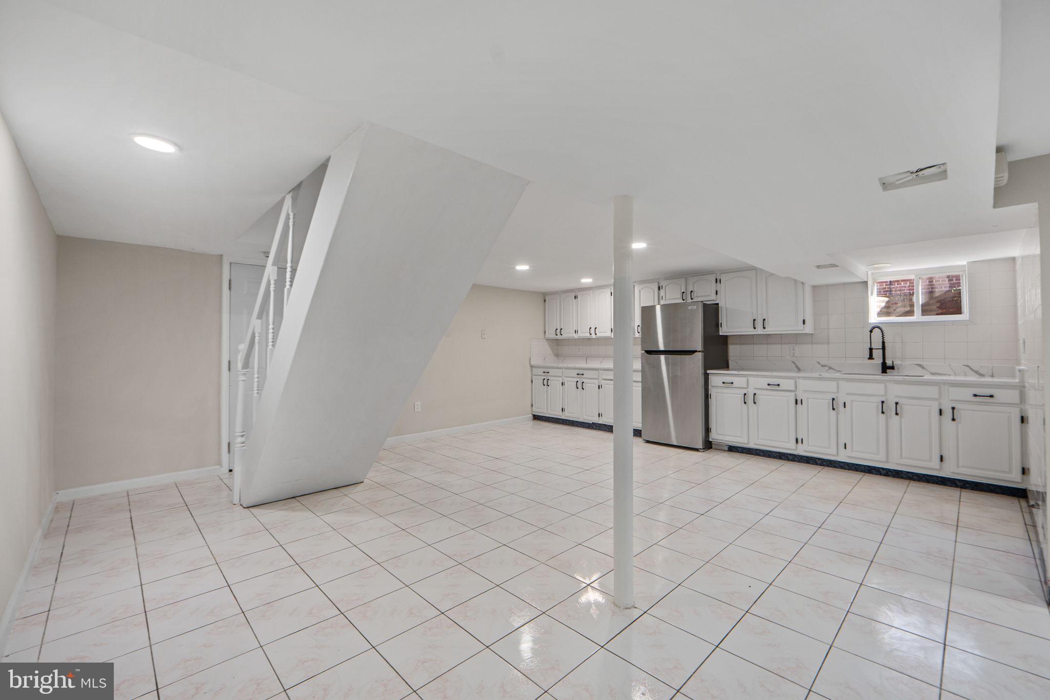 NORTHMONT - Residential