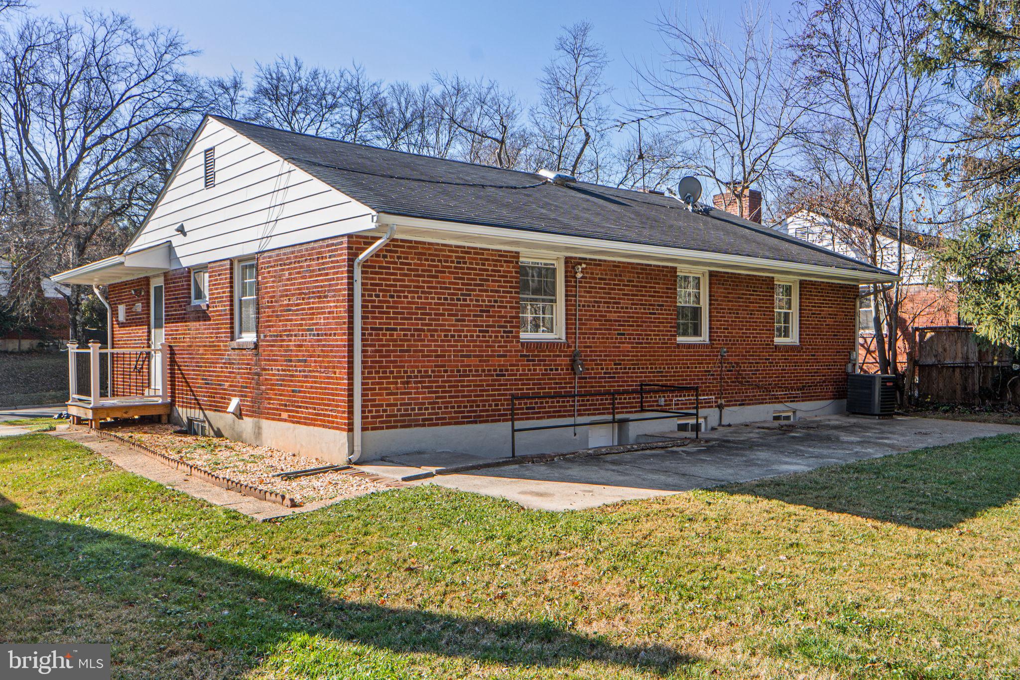 NORTHMONT - Residential