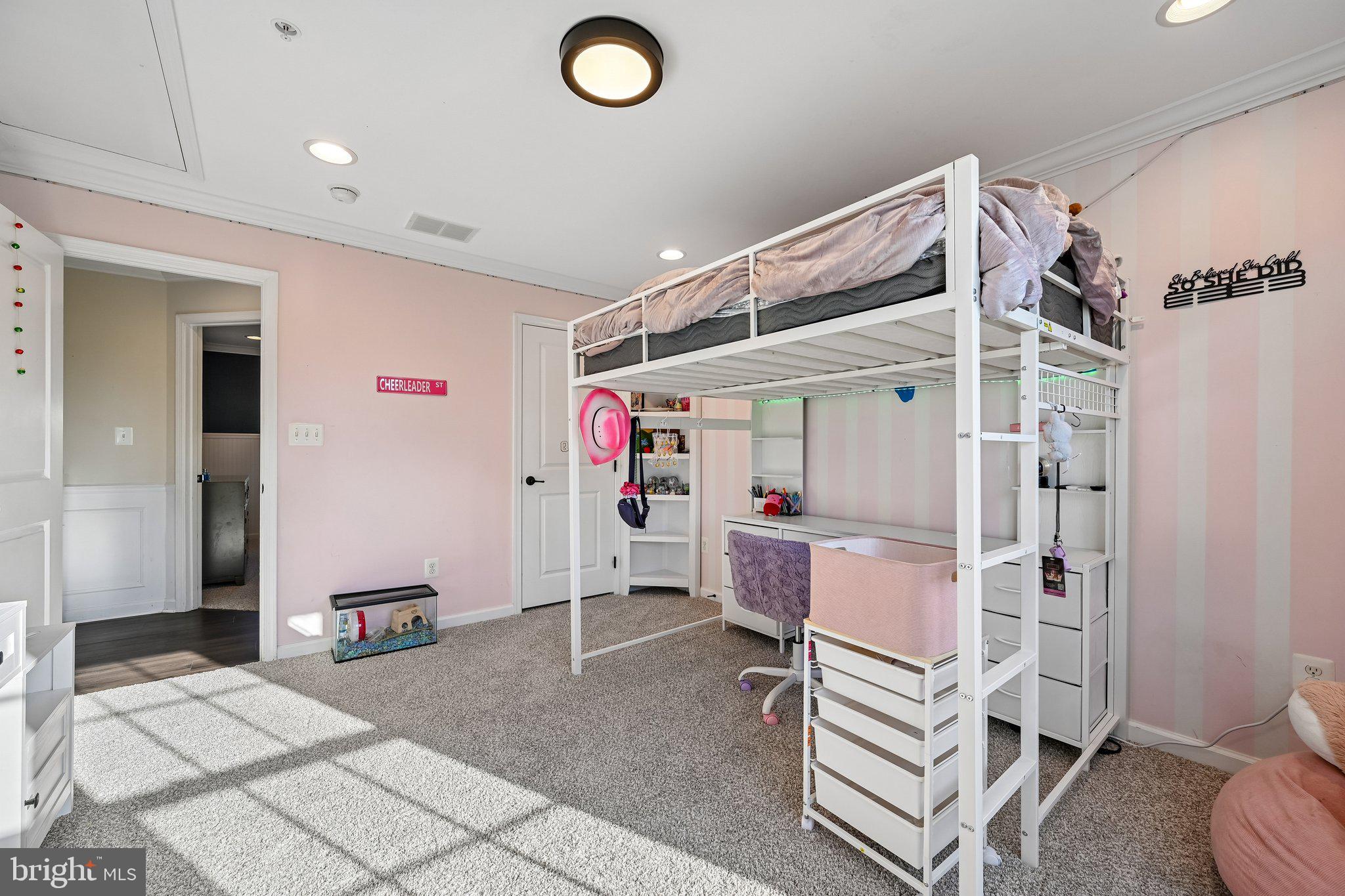 BOLTON HILL - Residential