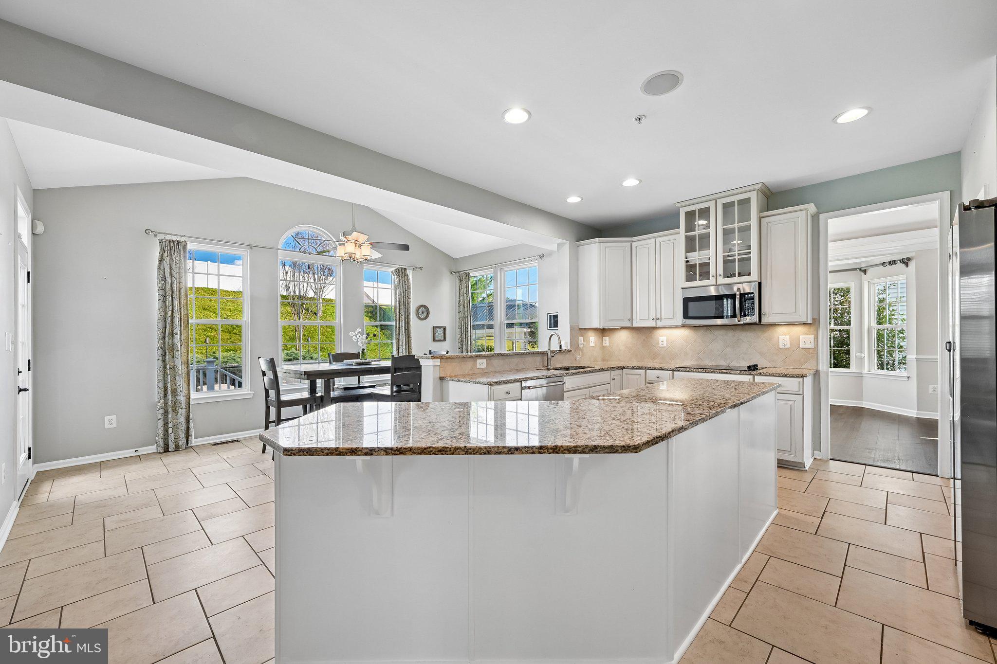 BOLTON HILL - Residential