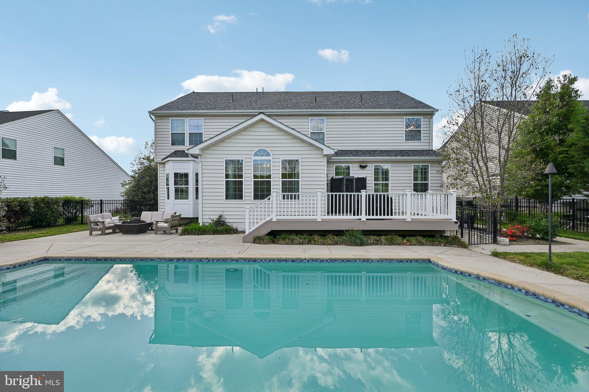 BOLTON HILL - Residential