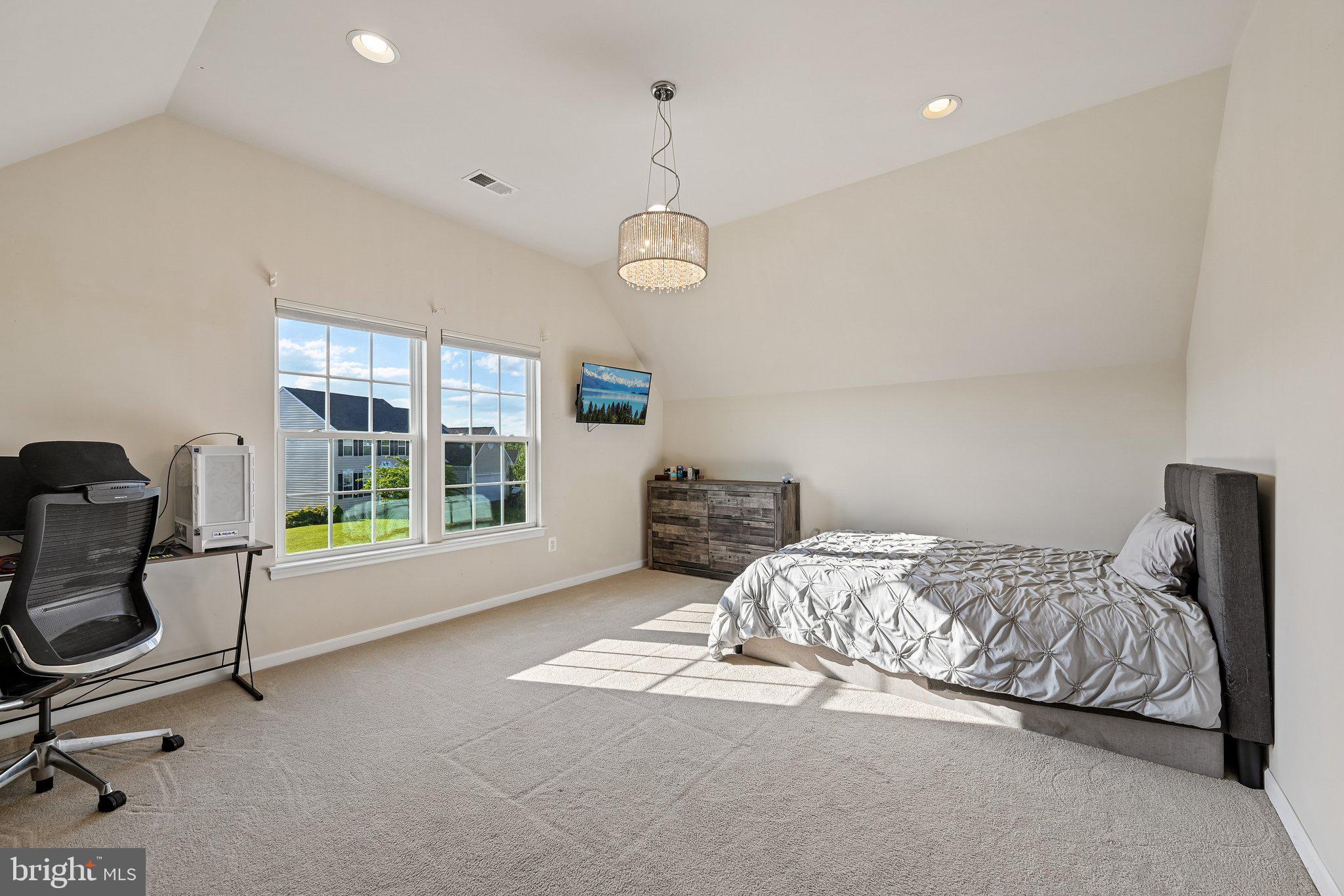 BOLTON HILL - Residential