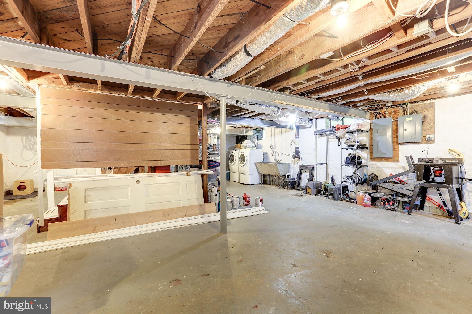 FOUNTAIN HEAD - Residential