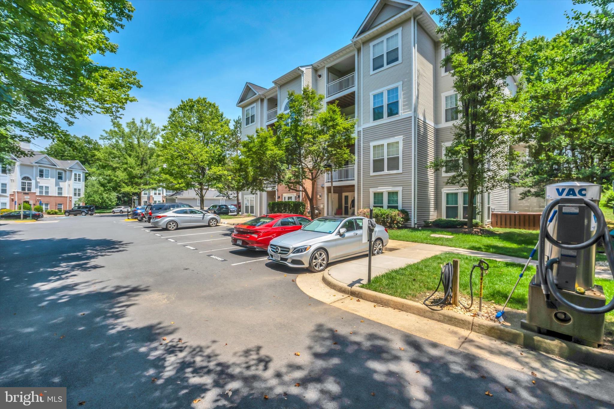 1516 N POINT DRIVE 0001