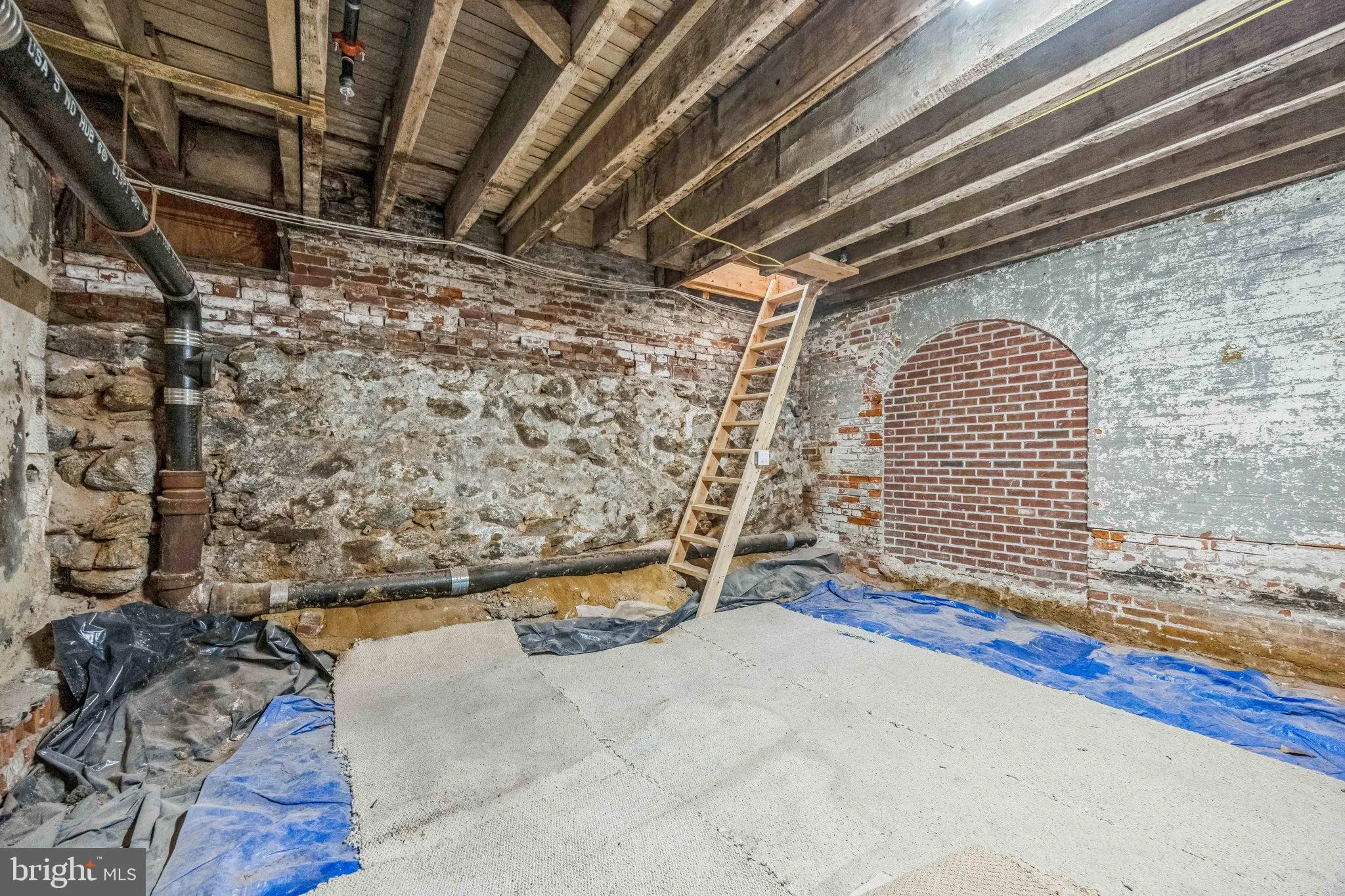 Philadelphia, Pennsylvania 19107, United States, 1 Bedroom Bedrooms, ,1 BathroomBathrooms,Residential,Active,121065