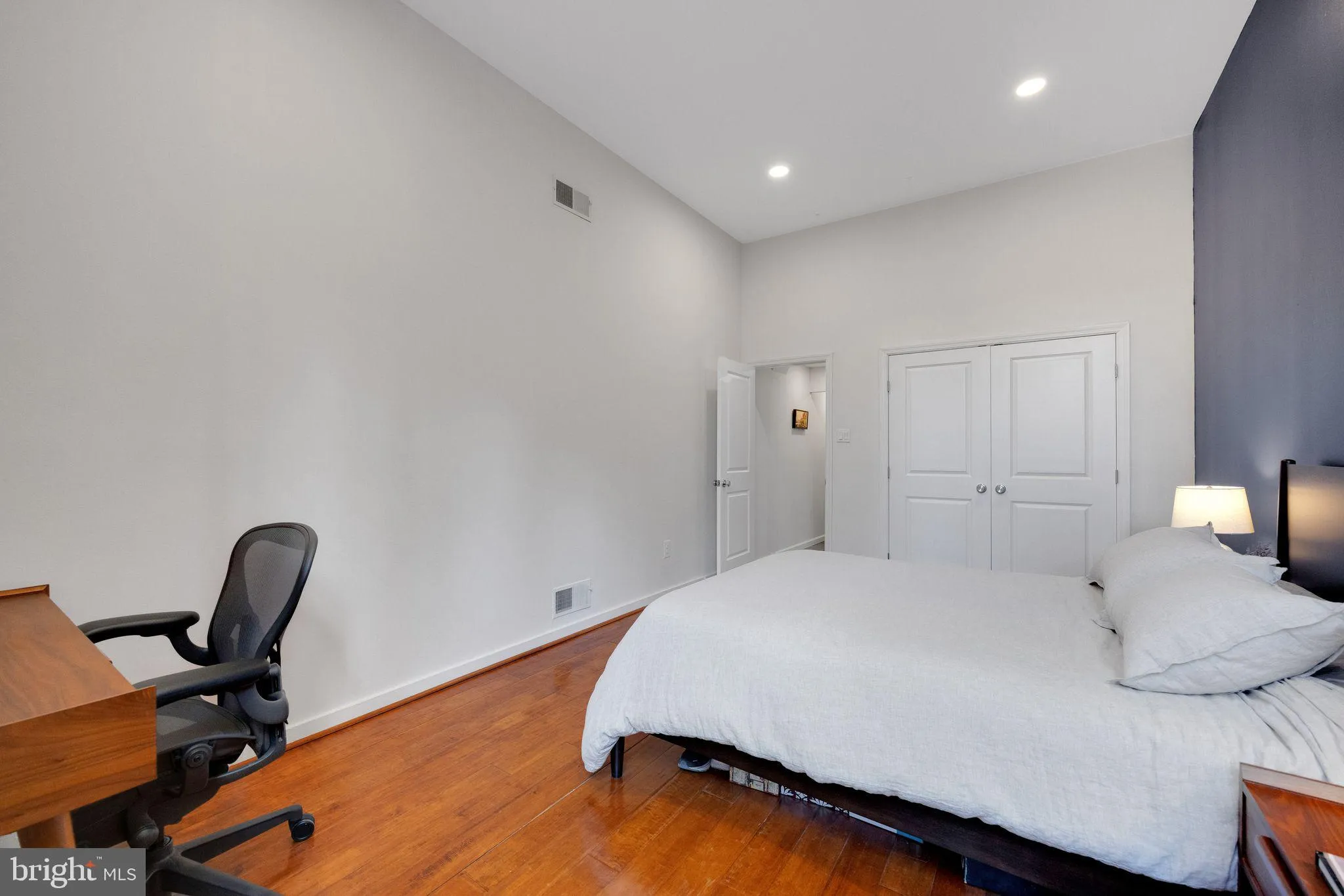 Philadelphia, Pennsylvania 19107, United States, 1 Bedroom Bedrooms, ,1 BathroomBathrooms,Residential,Active,121065