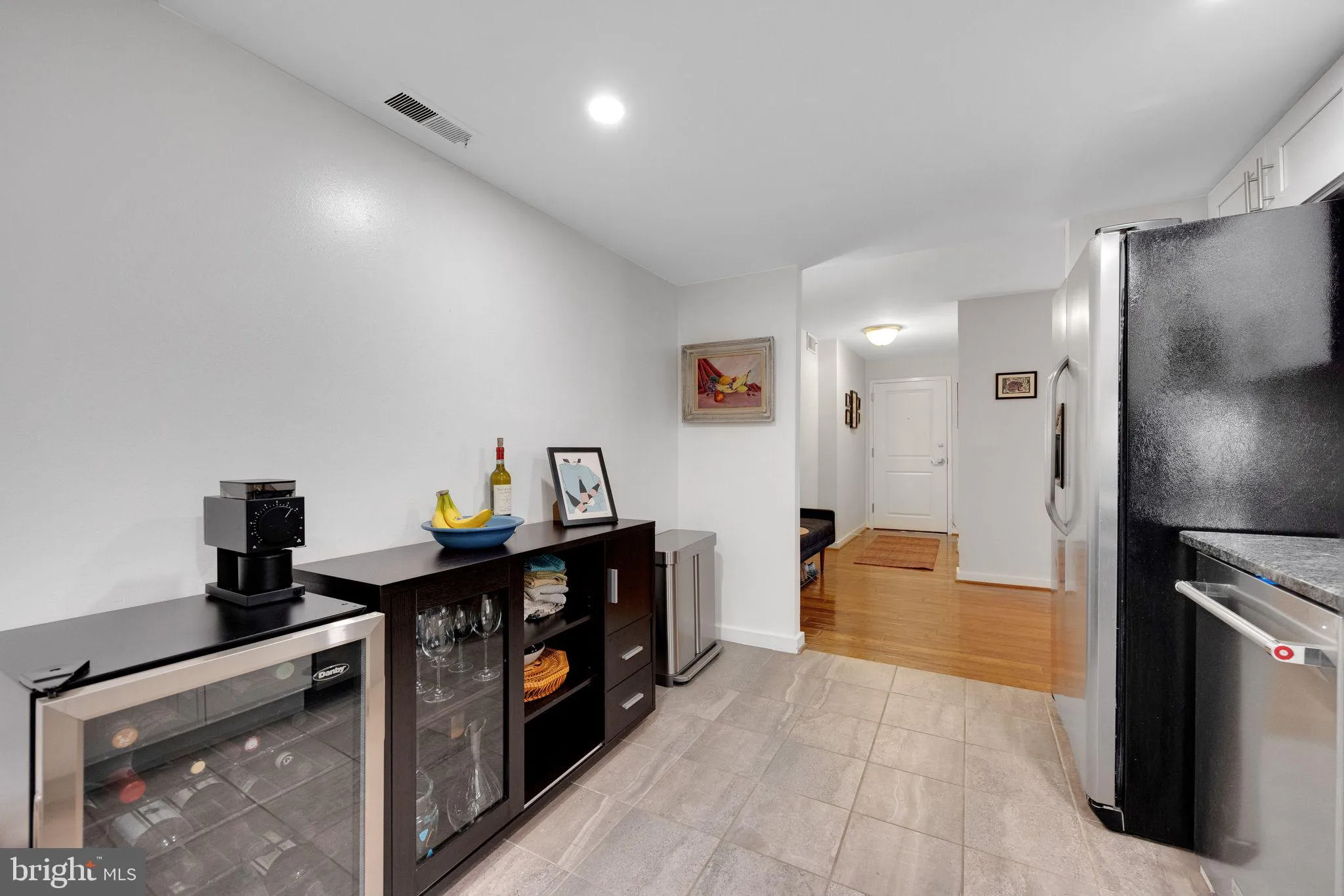 Philadelphia, Pennsylvania 19107, United States, 1 Bedroom Bedrooms, ,1 BathroomBathrooms,Residential,Active,121065