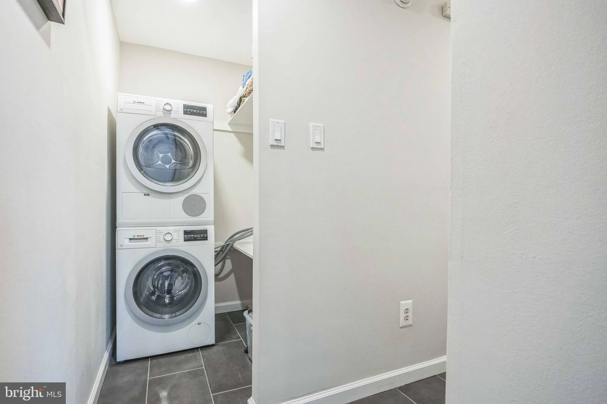 Philadelphia, Pennsylvania 19107, United States, 1 Bedroom Bedrooms, ,1 BathroomBathrooms,Residential,Active,121065