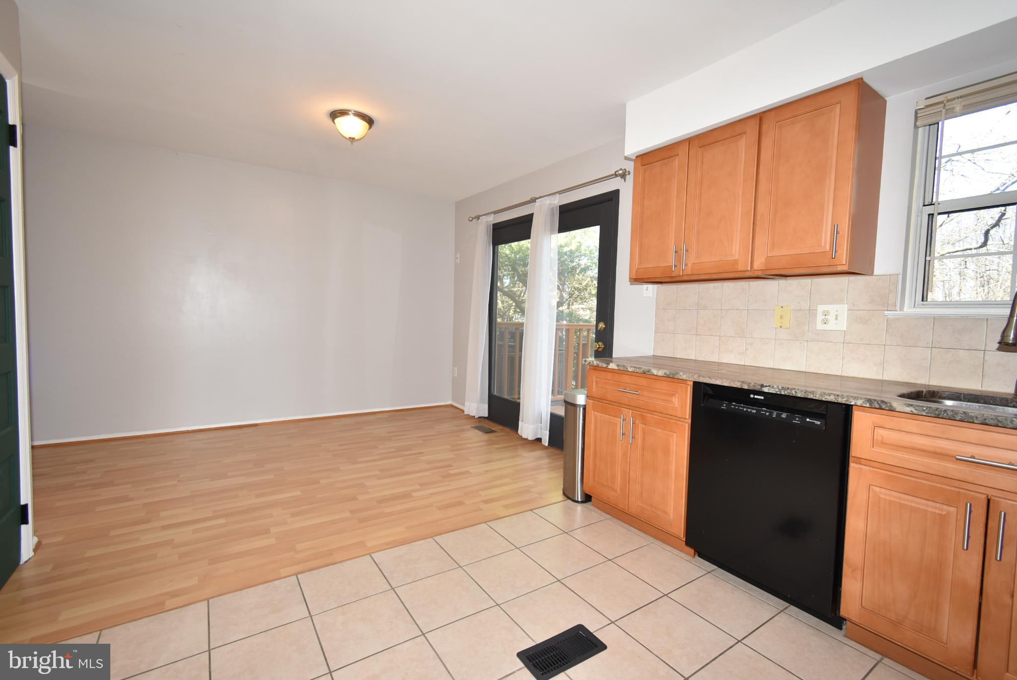 DORSEY SEARCH - Residential Lease