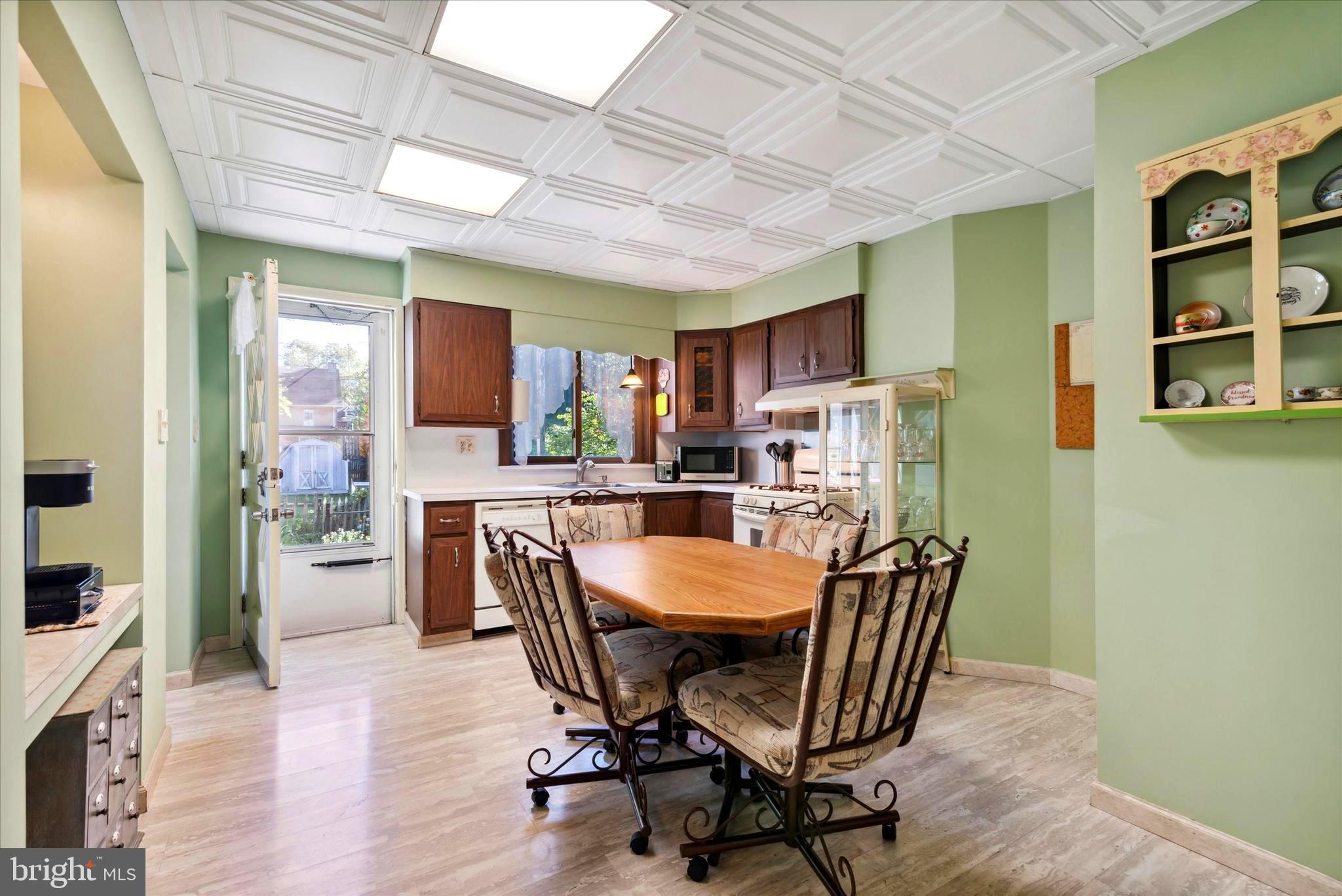 LANSDOWNE - Residential