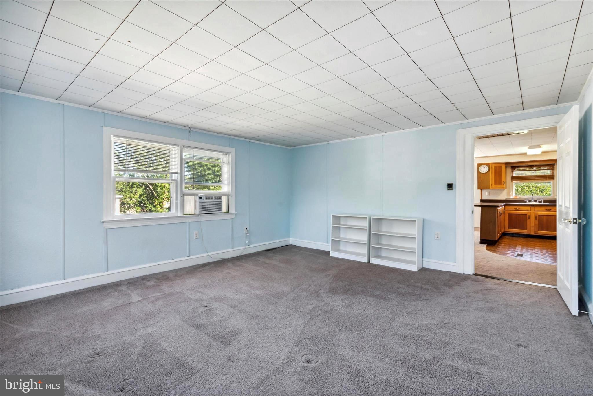 LANSDOWNE - Residential