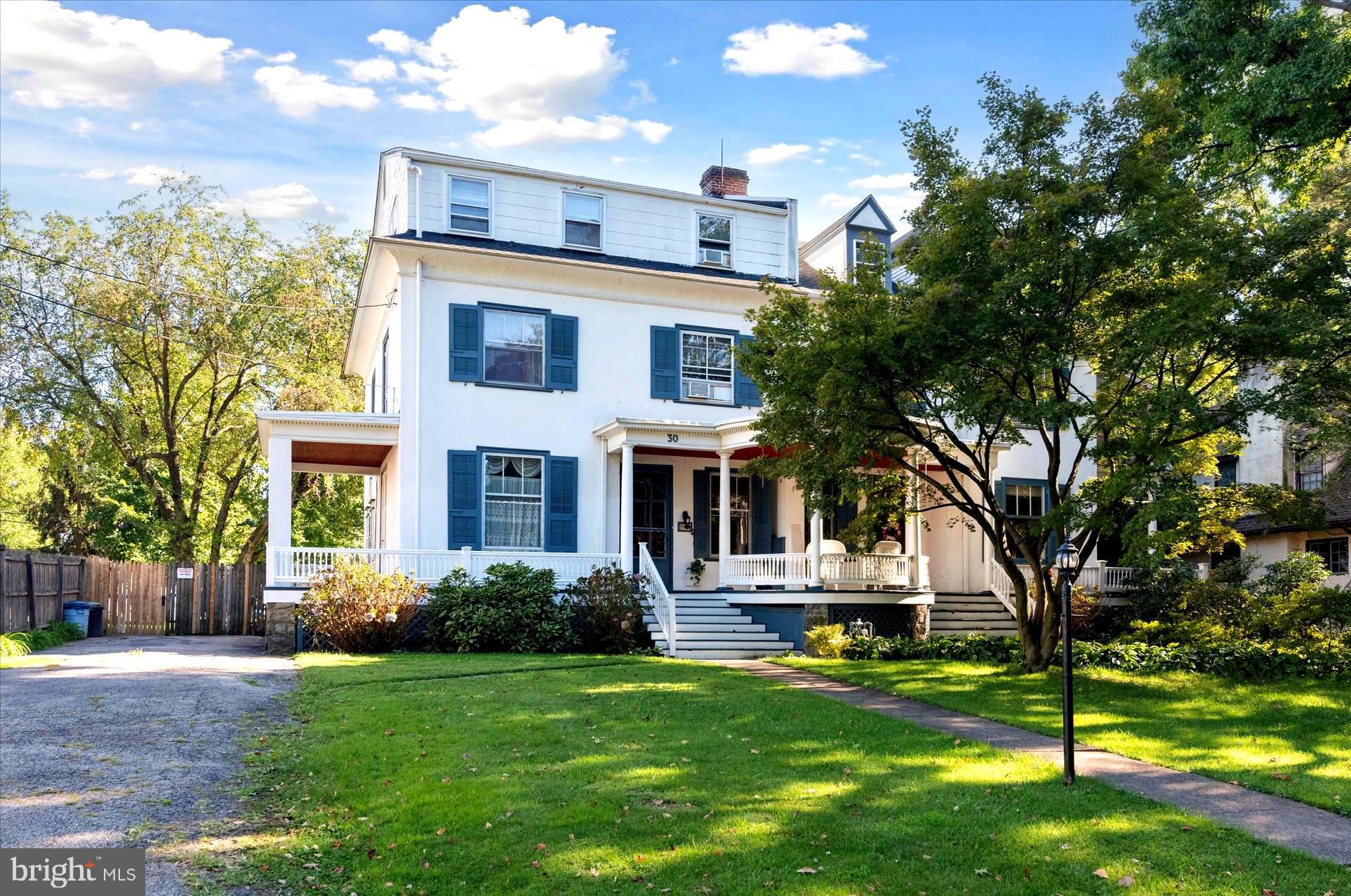 LANSDOWNE - Residential