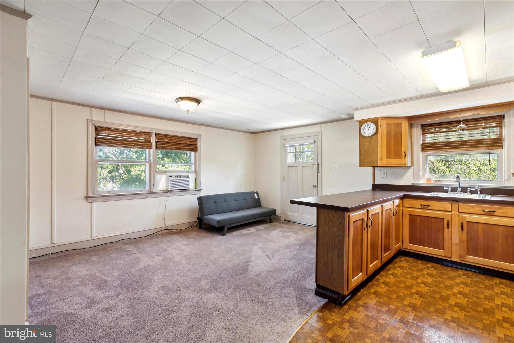 LANSDOWNE - Residential