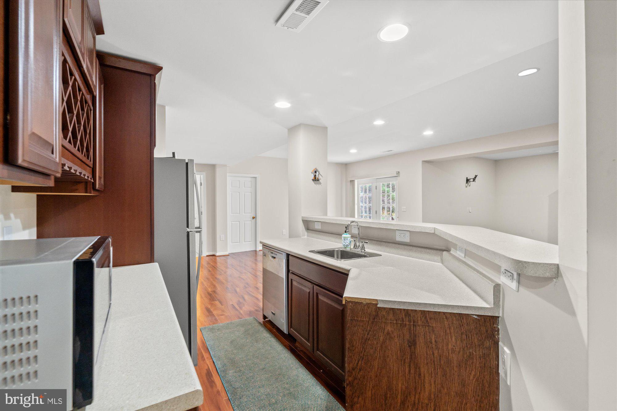 LAKES AT BELLE TERRA - Residential