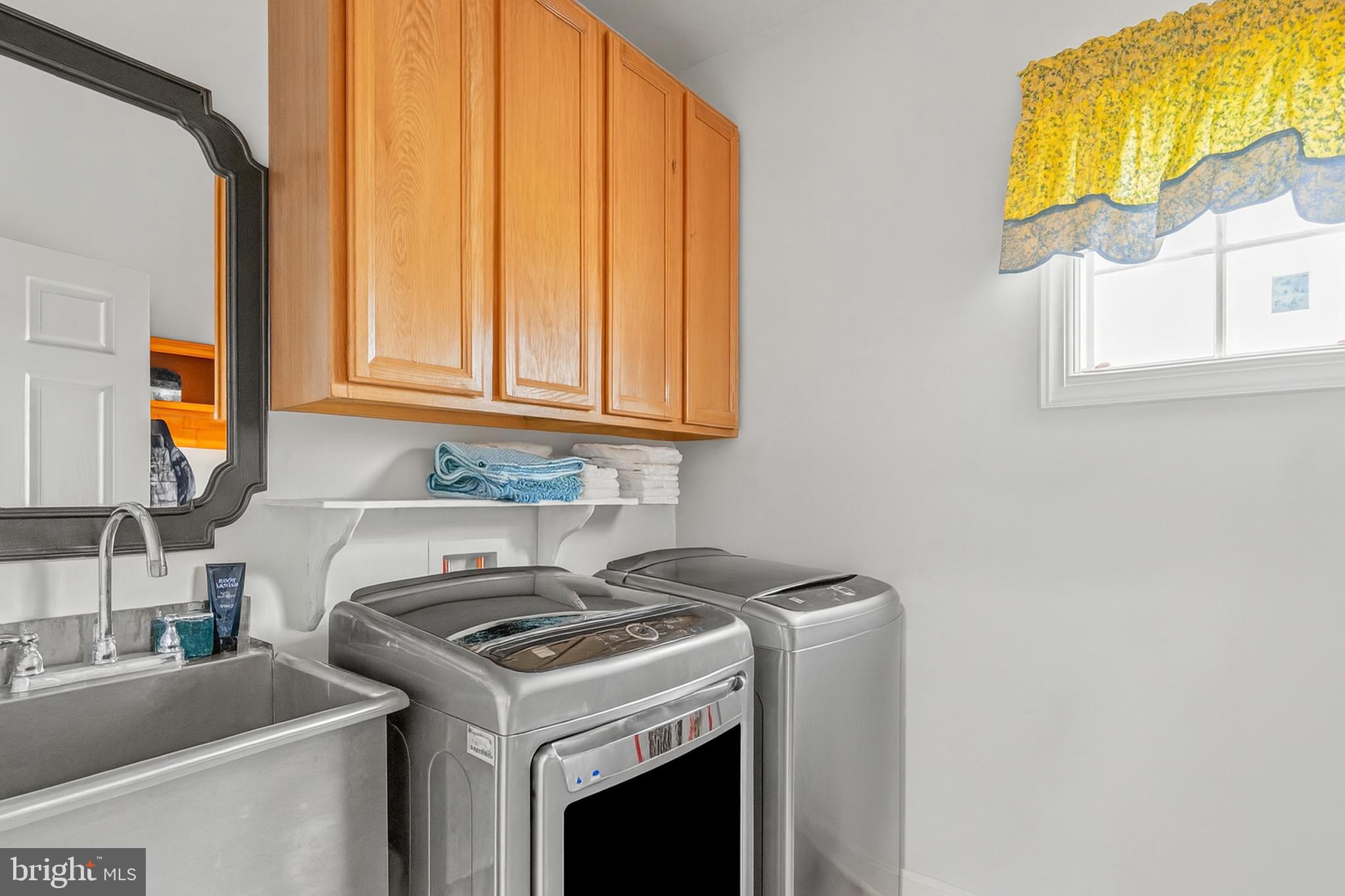 LAKES AT BELLE TERRA - Residential